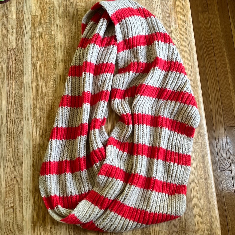 J.crew circle scarf